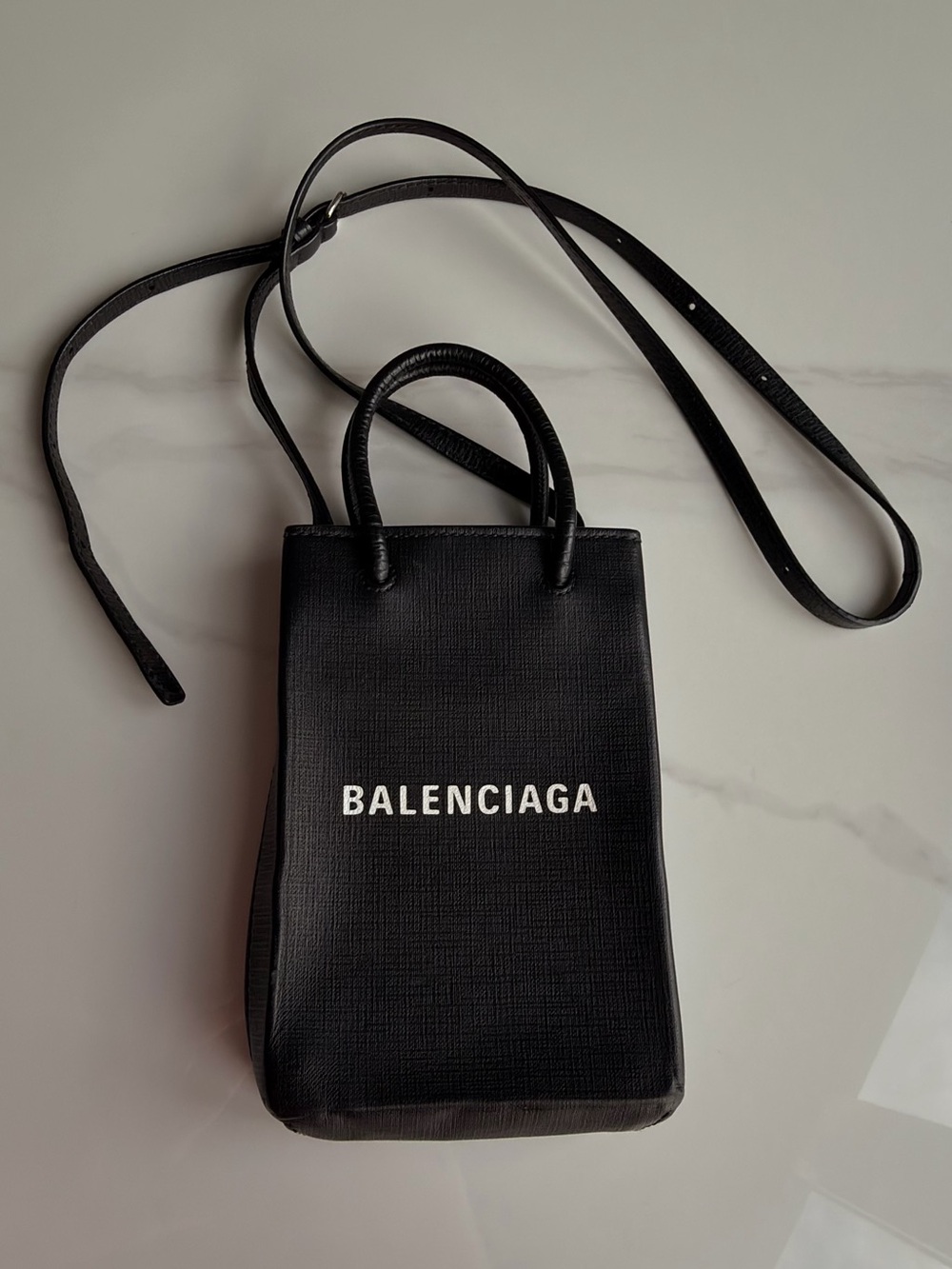 🤍BALENCIAGA Shopping Leather Phone Holder Bag Authentic 🖤